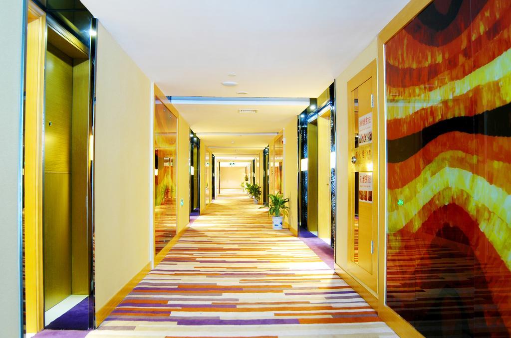 Yuyao Yonghegong Hotel Екстериор снимка