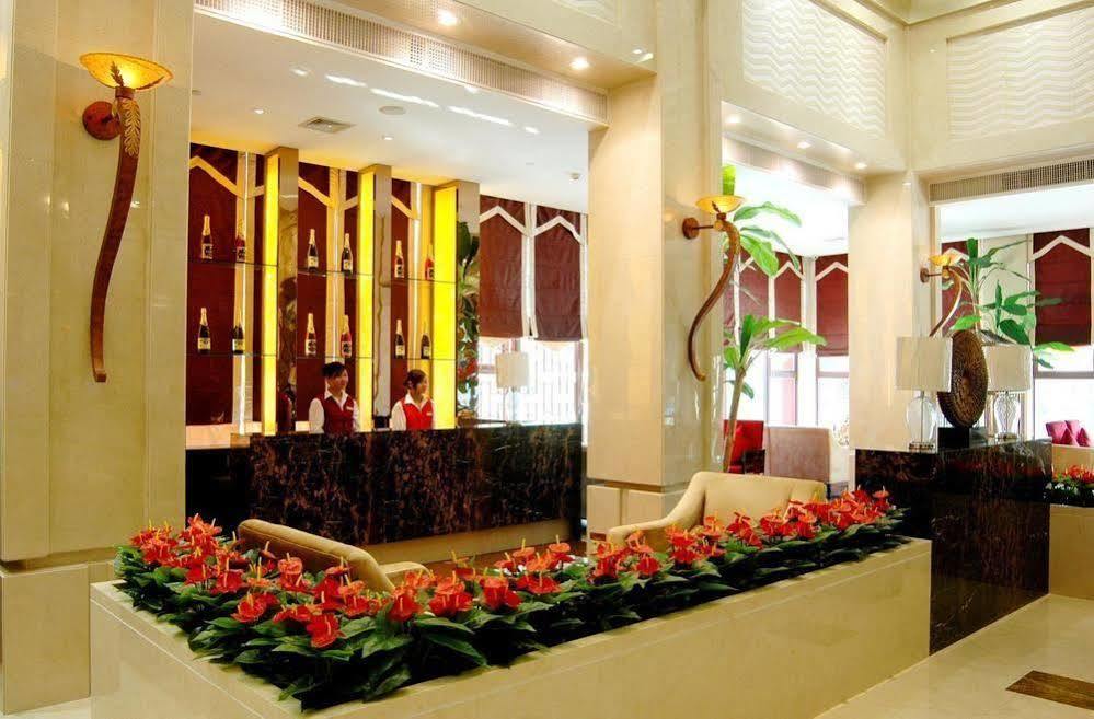 Yuyao Yonghegong Hotel Екстериор снимка